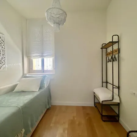 Hidden Gem Pasquin In Mercado Apartment *