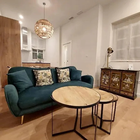 Hidden Gem Pasquin In Mercado Cádiz