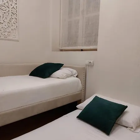 Hidden Gem Pasquin In Mercado Cádiz