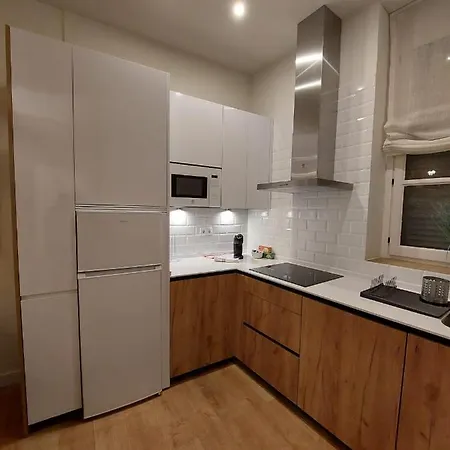 Hidden Gem Pasquin In Mercado Apartament