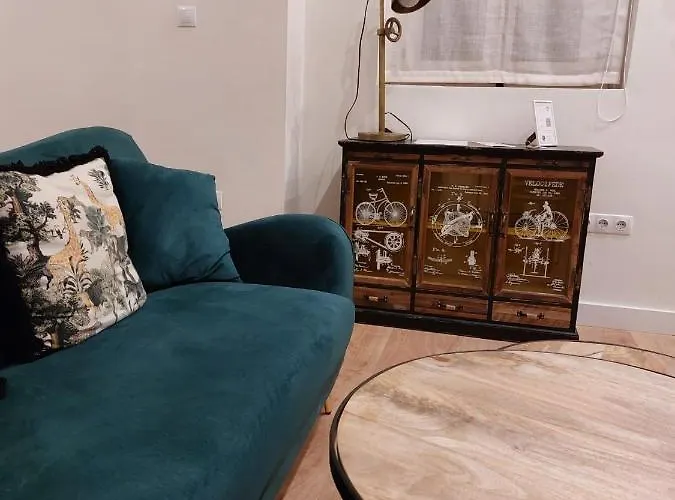 Hidden Gem Pasquin In Mercado Cádiz