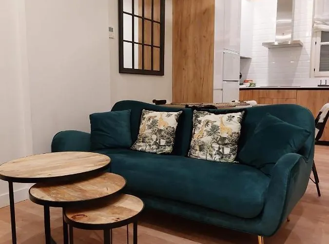 Hidden Gem Pasquin In Mercado *