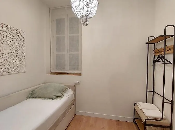 Hidden Gem Pasquin In Mercado Lejlighed *