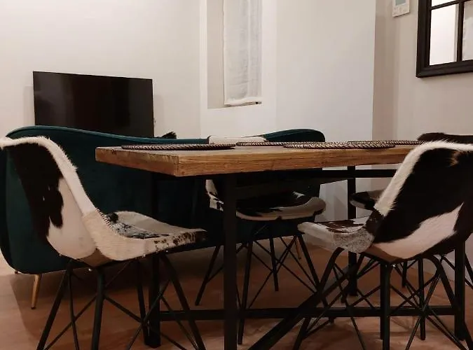 Hidden Gem Pasquin In Mercado