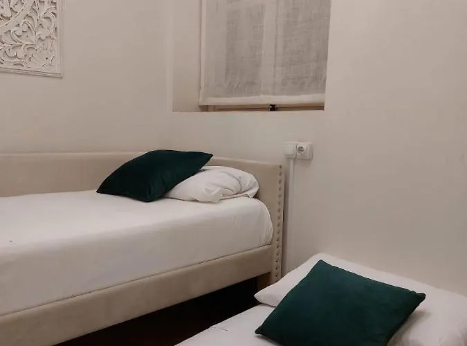 Hidden Gem Pasquin In Mercado Cádiz