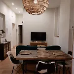 아파트 Hidden Gem Pasquin In Mercado