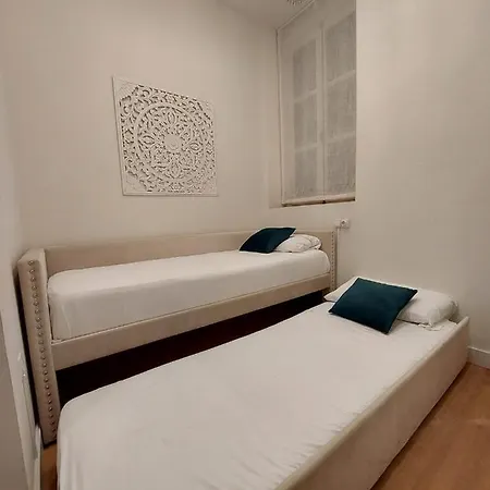 Hidden Gem Pasquin In Mercado Apartment Cadiz